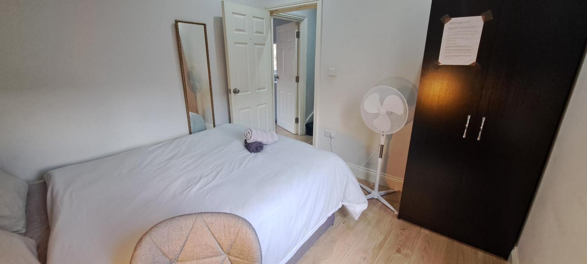Comfy Fenia Stay Лондон Екстер'єр фото