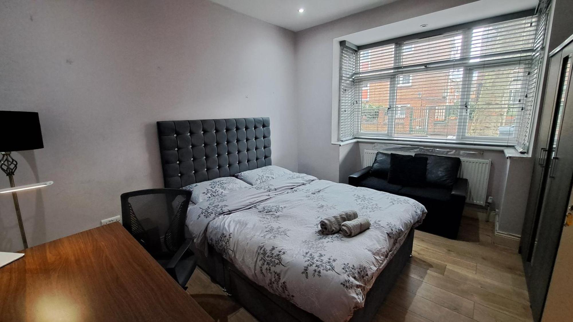 Comfy Fenia Stay Лондон Екстер'єр фото